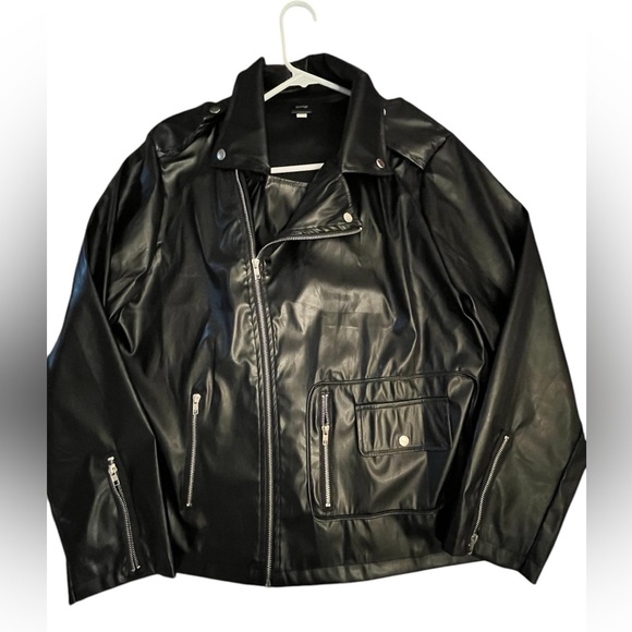 Men’s T Birds from Grease Faux Leather Jacket in Size Medium. - Picture 3 of 10